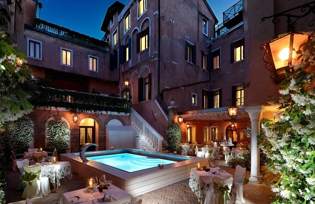 Hotel Giorgione-1